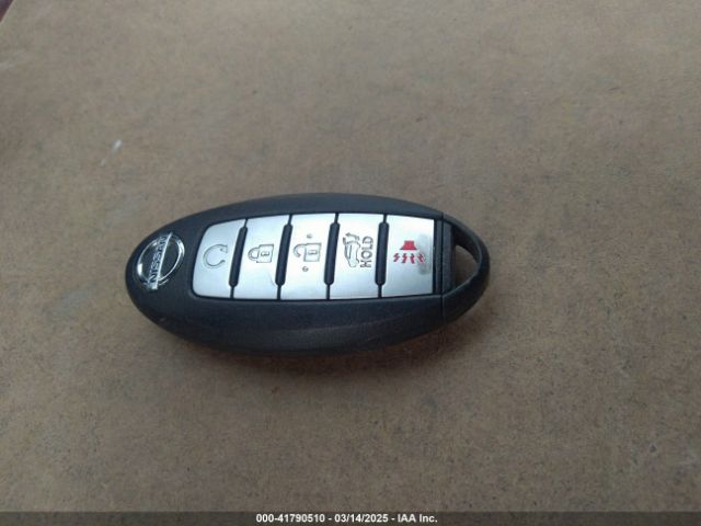 5N1DR2MM4HC613468 Nissan Pathfinder