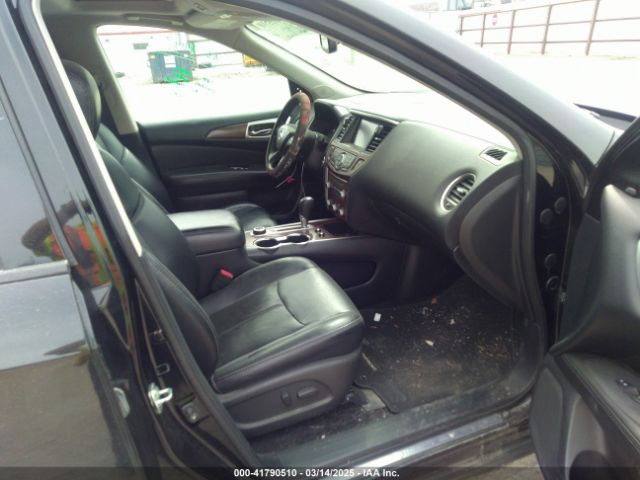 5N1DR2MM4HC613468 Nissan Pathfinder