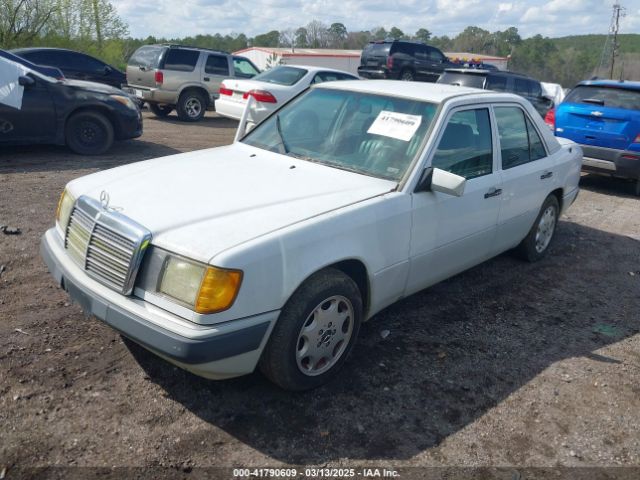 1993 MERCEDES-BENZ 300 WDBEA28E0PB988831 Photo 1