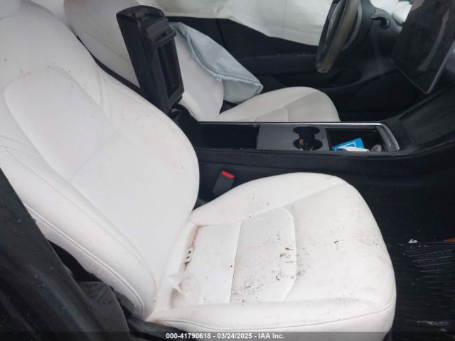 2021 TESLA MODEL 3 5YJ3E1EAXMF087841 Photo 4