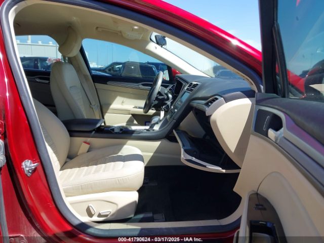3FA6P0HD8GR223982 Ford FUSION SE