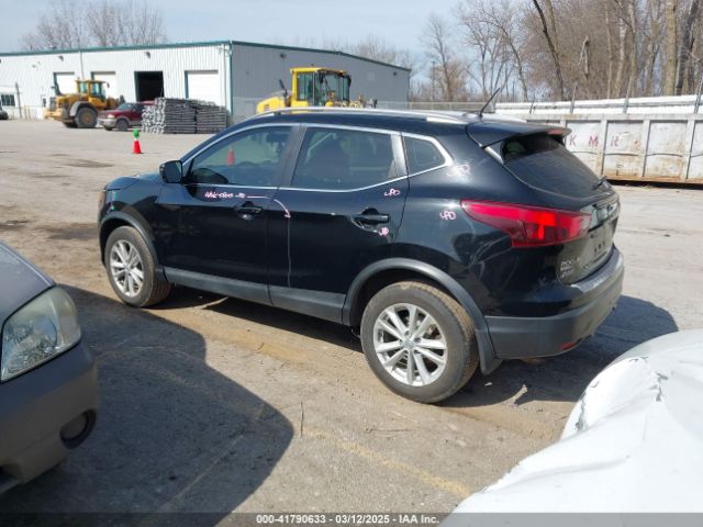 JN1BJ1CR4HW117324 Nissan Rogue Sport Sv
