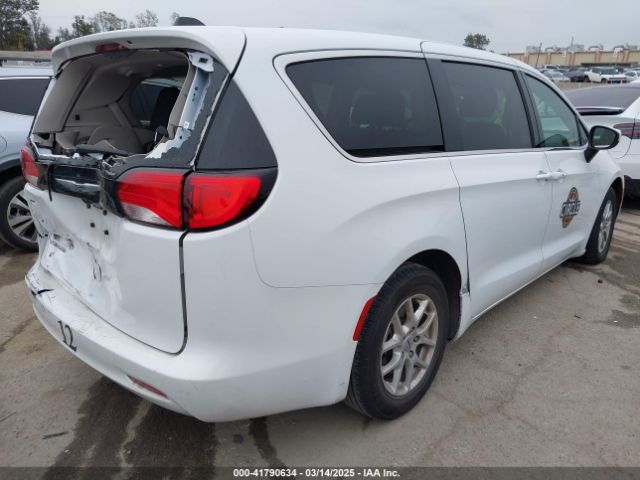 2022 CHRYSLER VOYAGER 2C4RC1CG2NR159953 Photo 3