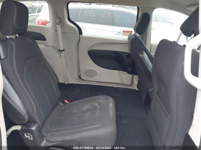 2022 CHRYSLER VOYAGER 2C4RC1CG2NR159953 Photo 7