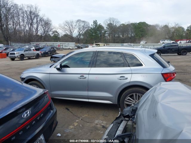 WA1BNAFY5J2153910 Audi Q5 2.0t Premium/2.0t Tech Premium