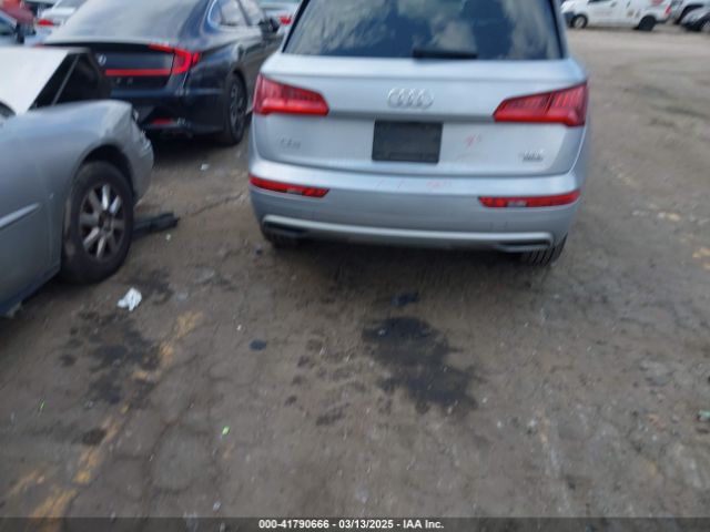 WA1BNAFY5J2153910 Audi Q5 2.0t Premium/2.0t Tech Premium
