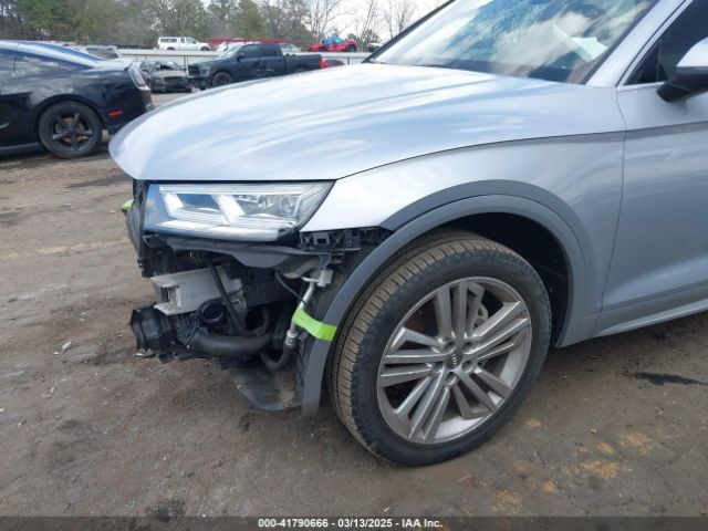 WA1BNAFY5J2153910 Audi Q5 2.0t Premium/2.0t Tech Premium