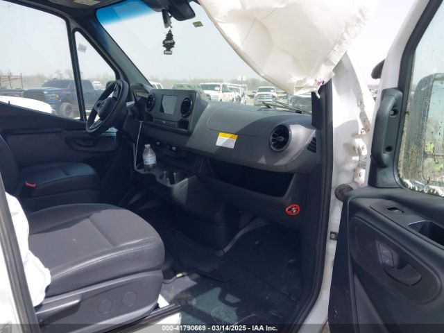 2023 MERCEDES-BENZ SPRINTER 2500 W1Y4NCHY7PT152828 Photo 4