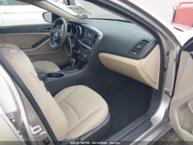 5XXGM4A77FG469812 KIA Optima Lx