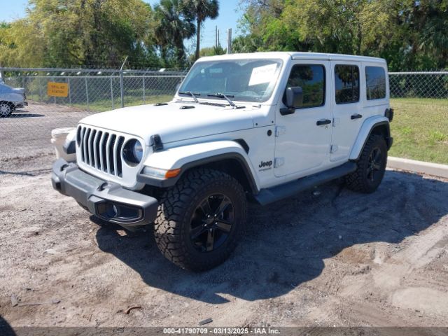 1C4HJXEN4LW330867 Jeep Wrangler Unlimited Sahara Altitude 4x4