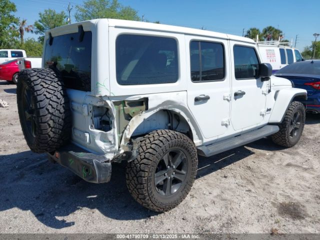 1C4HJXEN4LW330867 Jeep Wrangler Unlimited Sahara Altitude 4x4
