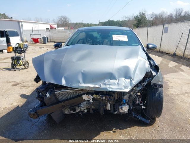 3KPF54AD1NE435919 KIA Forte Gt-line