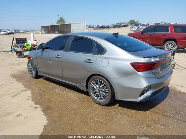 3KPF54AD1NE435919 KIA Forte Gt-line