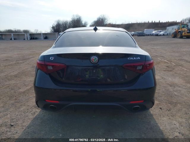 ZARFAEEN1H7540670 Alfa Romeo Giulia Ti Awd
