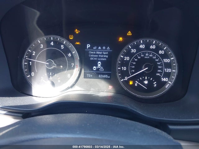 KMHRC8A37MU116330 Hyundai Venue Denim