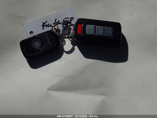 JA4AT5AA6KZ024599 Mitsubishi Eclipse Cross Sel