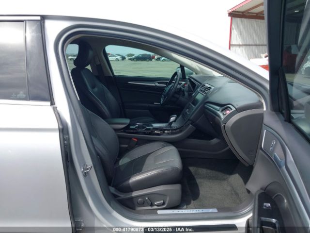 3FA6P0K90GR132709 Ford Fusion Titanium