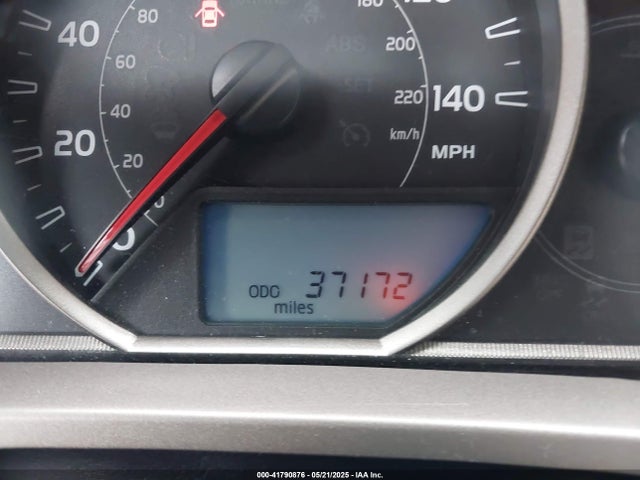 2T3WFREVXFW156083 Toyota Rav4 Xle