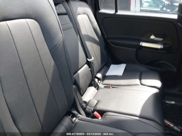 WDC4M4HB7LW007333 Mercedes-Benz Glb 250 4matic