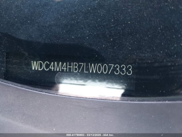WDC4M4HB7LW007333 Mercedes-Benz Glb 250 4matic
