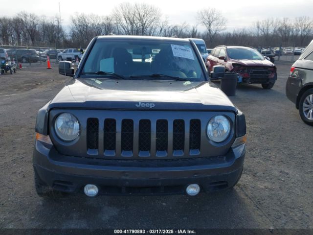 1C4NJPFA5GD543228 Jeep Patriot Latitude