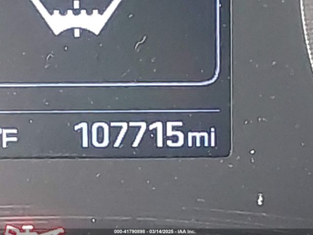 KM8J23A40HU525982 Hyundai TUCSON SE