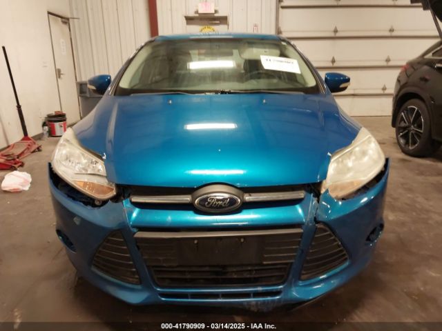 1FADP3F27EL116704 Ford FOCUS SE