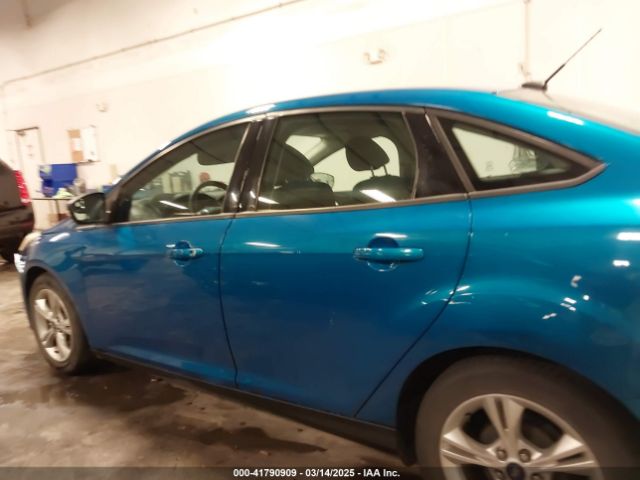 1FADP3F27EL116704 Ford FOCUS SE