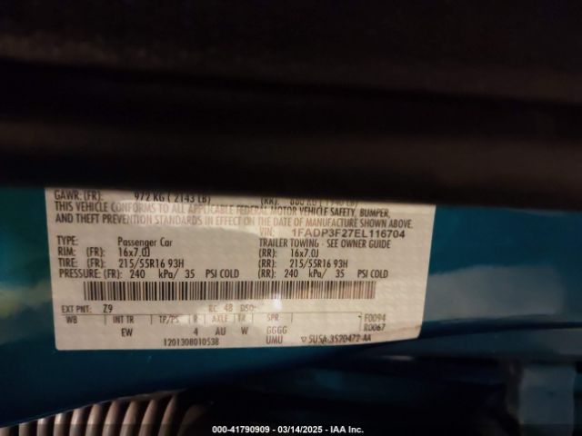 1FADP3F27EL116704 Ford FOCUS SE
