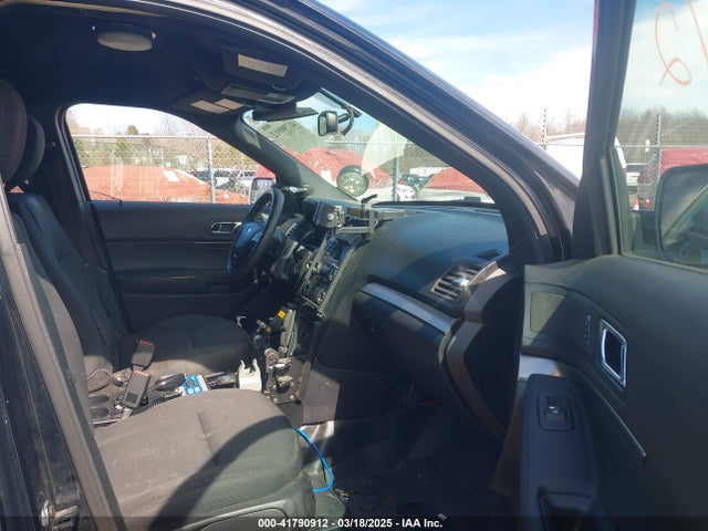 1FM5K8AR3HGE01634 Ford Police Interceptor