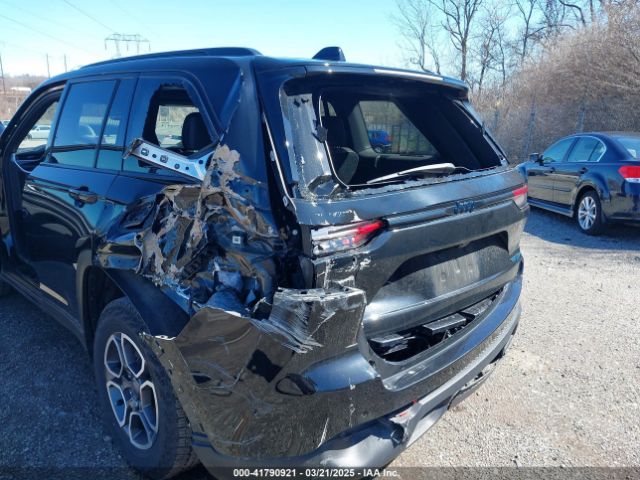 1C4RJYC69P8798805 Jeep Grand Cherokee 4xe Trailhawk
