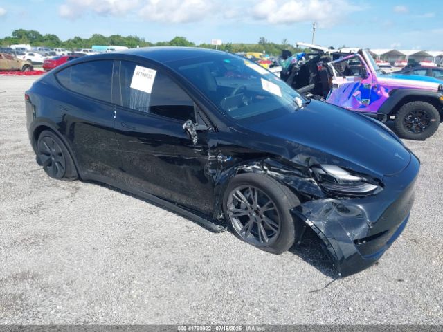 2024 TESLA MODEL Y 7SAYGDED6RF191135
