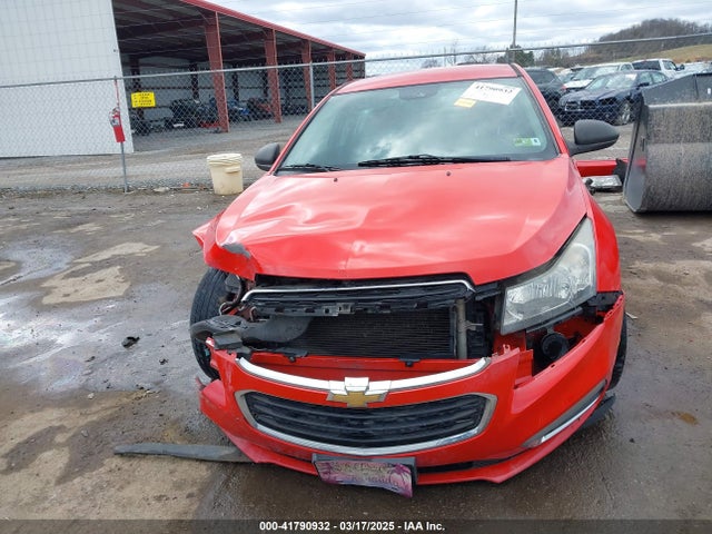 1G1PA5SH7F7265051 Chevrolet Cruze Ls Auto