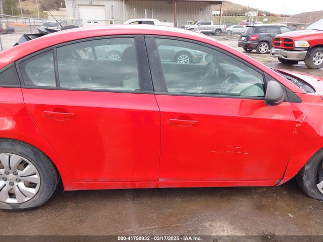 1G1PA5SH7F7265051 Chevrolet Cruze Ls Auto