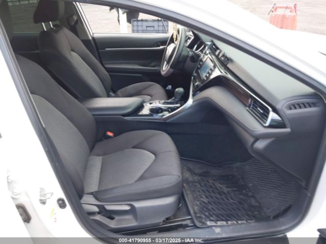 4T1B31HK4KU513240 Toyota Camry Hybrid Le