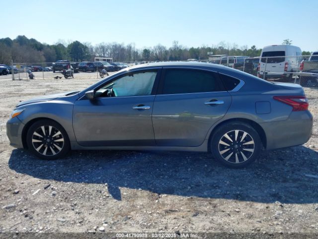 1N4AL3AP1JC246294 Nissan Altima 2.5 Sv