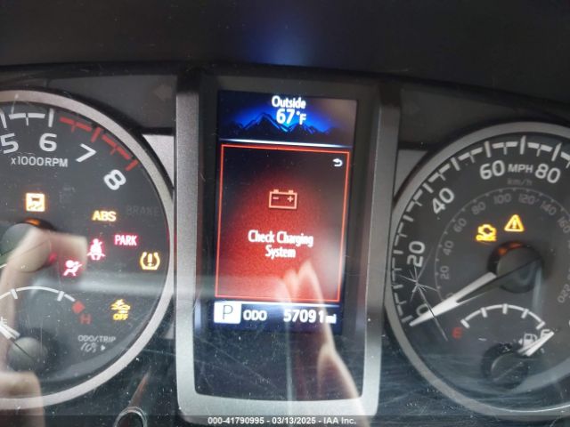 3TMCZ5ANXNM467411 Toyota Tacoma Trd Sport