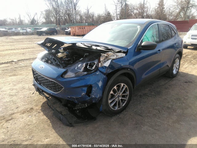 1FMCU9G61NUA91016 Ford ESCAPE SE
