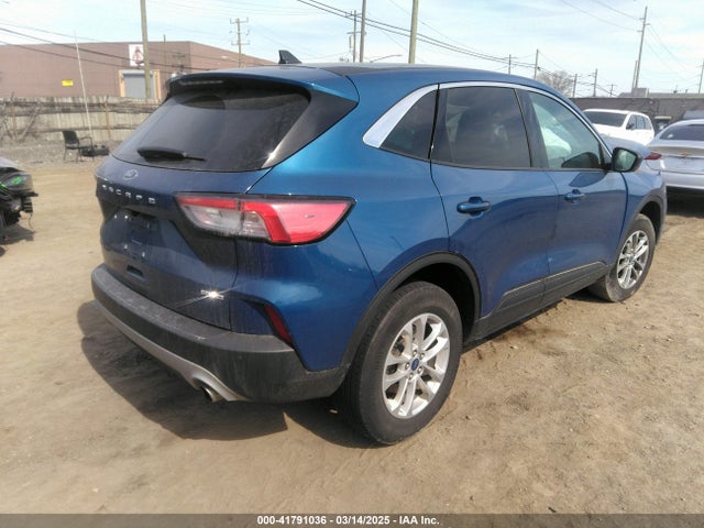 1FMCU9G61NUA91016 Ford ESCAPE SE