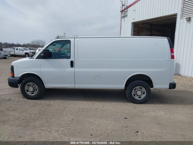 1GCWGFFF7F1108428 Chevrolet Express 2500 Work Van