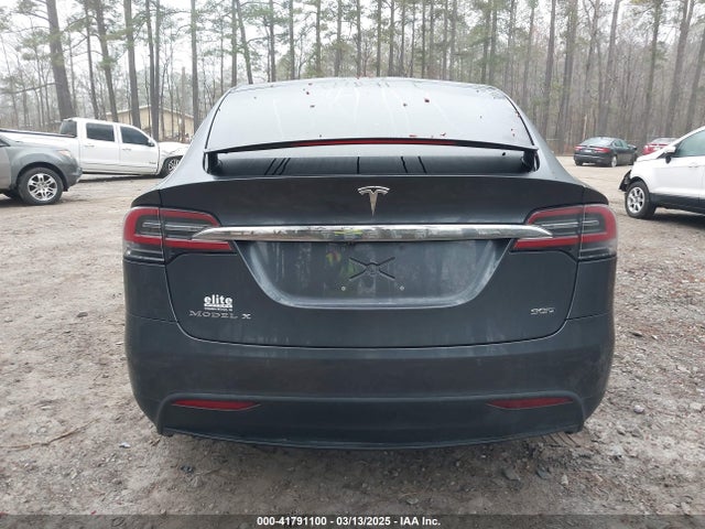 5YJXCBE28HF046104 Tesla Model X 100d/75d/90d