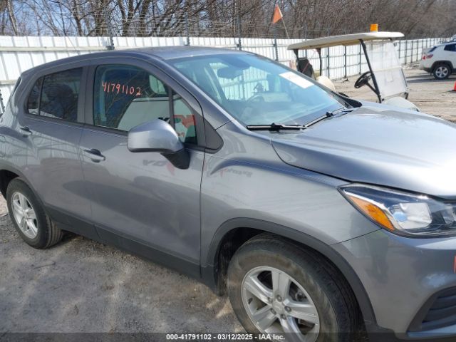 3GNCJKSB2LL323579 Chevrolet Trax Fwd Ls