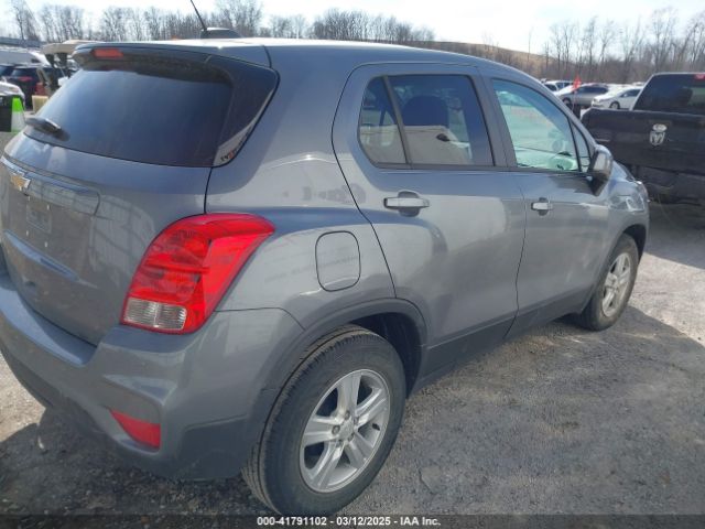 3GNCJKSB2LL323579 Chevrolet Trax Fwd Ls