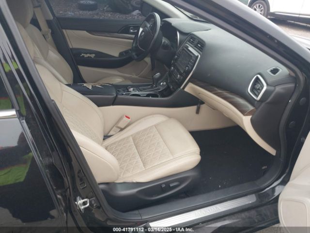 1N4AA6AP1GC403192 Nissan Maxima 3.5 Platinum