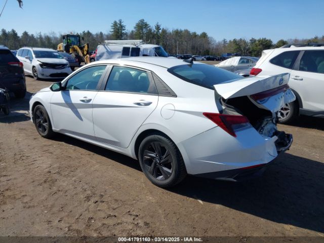 5NPLM4AG4PH090979 Hyundai ELANTRA SEL
