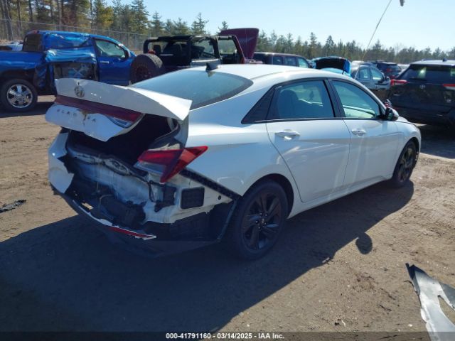 5NPLM4AG4PH090979 Hyundai ELANTRA SEL