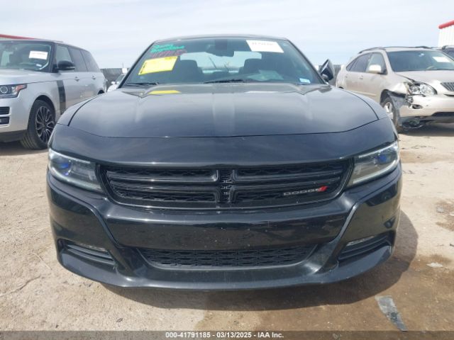 2C3CDXHG7FH777845 Dodge Charger Sxt