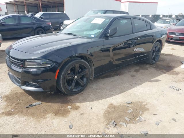 2C3CDXHG7FH777845 Dodge Charger Sxt