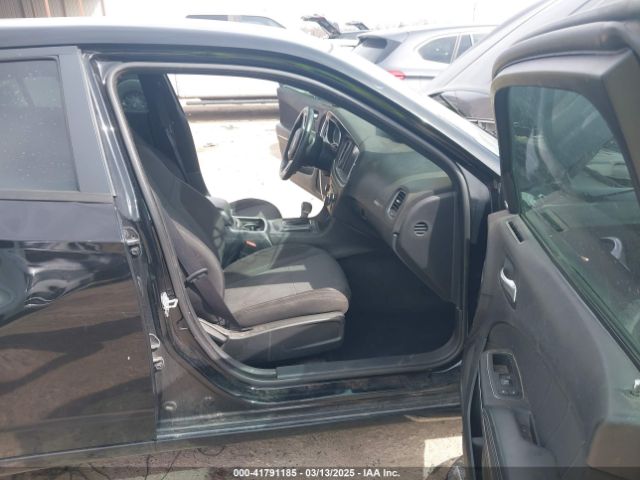 2C3CDXHG7FH777845 Dodge Charger Sxt