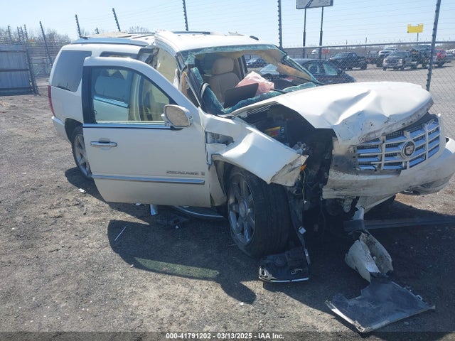 2007 CADILLAC ESCALADE 1GYEC63887R356942 Photo 0